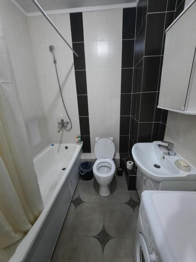Кошкарбаева 45 Б Apartment Astana Luaran gambar